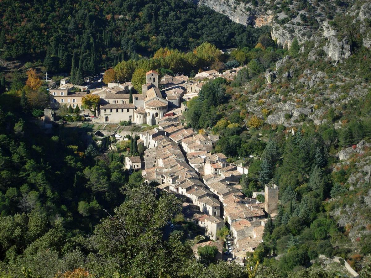 "Le Patio"-Meuble De Tourisme 3 Etoiles -Residence "Les Logis De Beziers"-Garage Optionnel-Coeur De Ville-Plages A 16Km ! מראה חיצוני תמונה