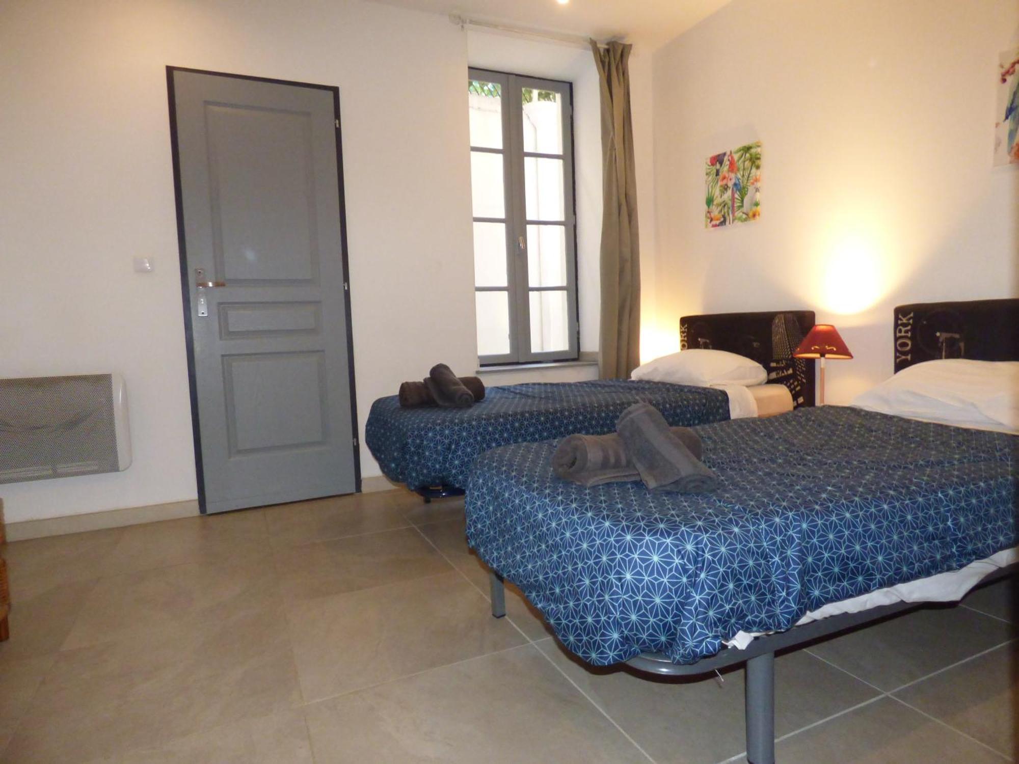 "Le Patio"-Meuble De Tourisme 3 Etoiles -Residence "Les Logis De Beziers"-Garage Optionnel-Coeur De Ville-Plages A 16Km ! מראה חיצוני תמונה