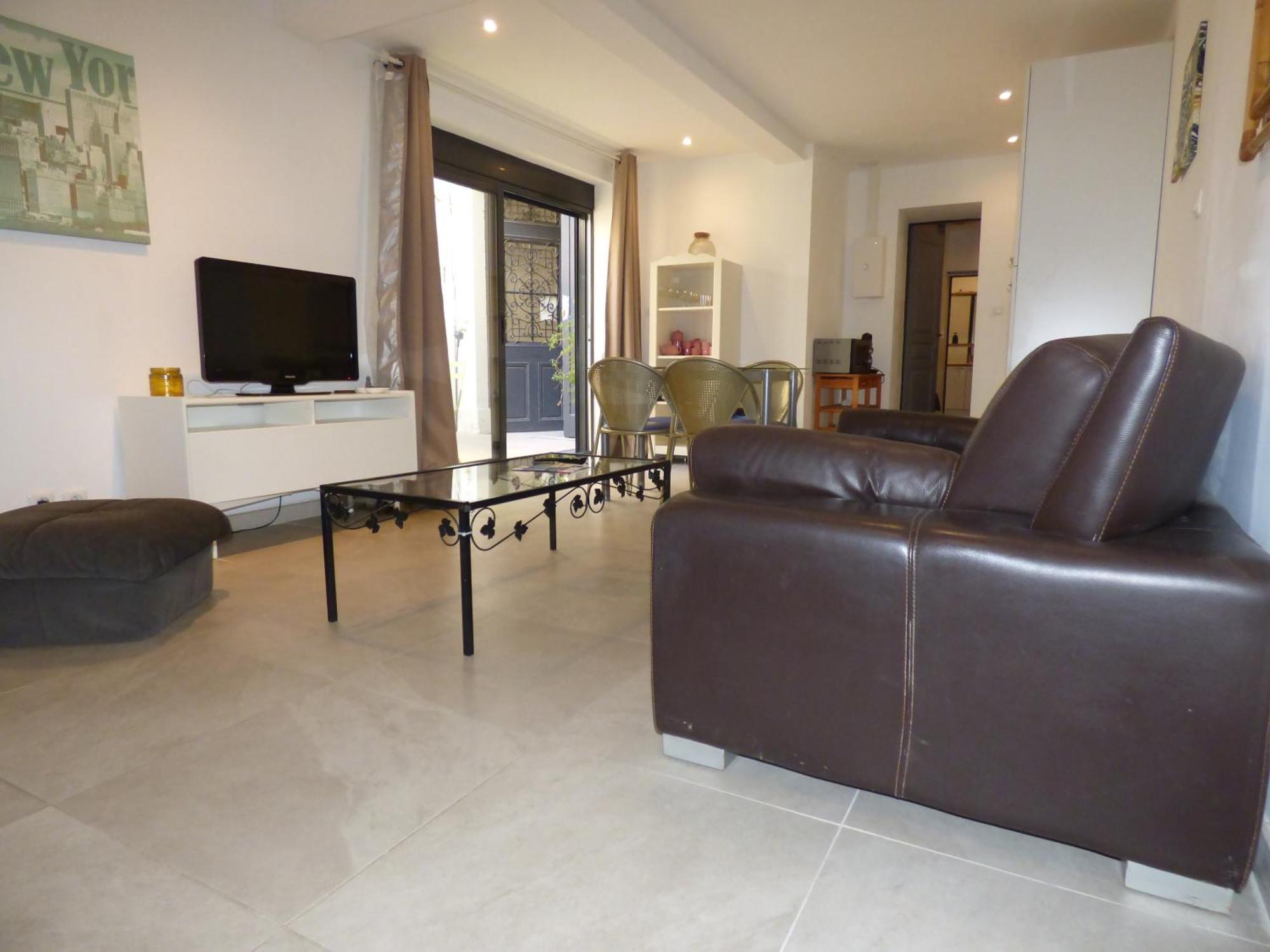 "Le Patio"-Meuble De Tourisme 3 Etoiles -Residence "Les Logis De Beziers"-Garage Optionnel-Coeur De Ville-Plages A 16Km ! מראה חיצוני תמונה